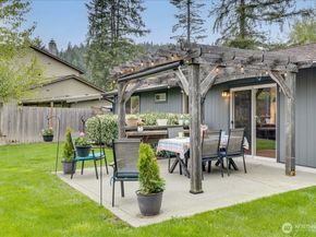 1109 Lewis Lane SE, Issaquah WA 98027