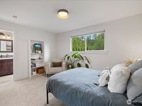 1109 Lewis Lane SE, Issaquah WA 98027