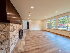1135 147th Pl NE, Bellevue WA 98007