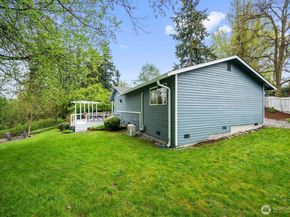 25 E Intercity Avenue, Everett WA 98208