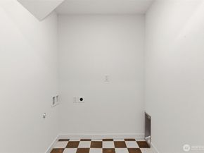 16432 NE 18th Street, Bellevue WA 98008