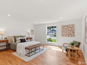 16432 NE 18th Street, Bellevue WA 98008