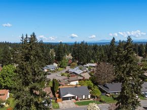 16432 NE 18th Street, Bellevue WA 98008