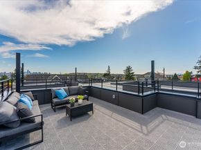 4122 B Burke Avenue N, Seattle WA 98103