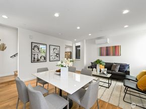4122 B Burke Avenue N, Seattle WA 98103