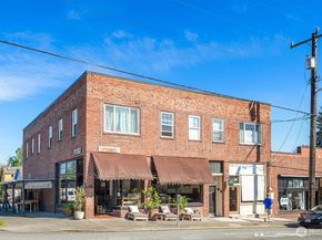 4122 B Burke Avenue N, Seattle WA 98103