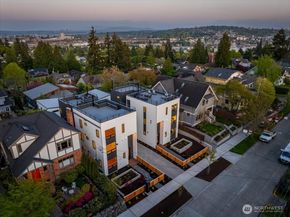 4122 B Burke Avenue N, Seattle WA 98103