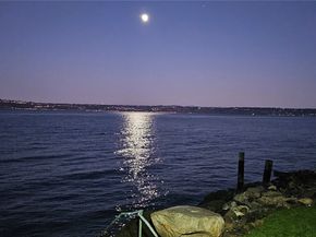 14024 Glen Acres Road SW, Vashon WA 98070