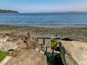 14024 Glen Acres Road SW, Vashon WA 98070