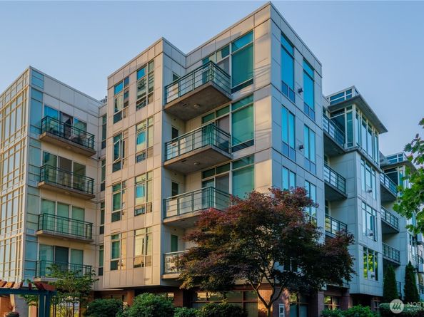 1188 106th Avenue NE 427, Bellevue WA 98004