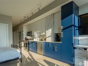 1188 106th Avenue NE 427, Bellevue WA 98004