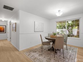 7624 141st Avenue NE, Redmond WA 98052