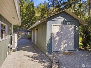 16408 Tiger Mountain Road SE, Issaquah WA 98027