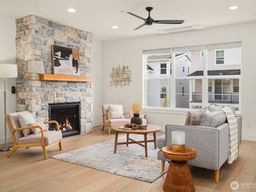 13 160th Place SE, Bothell WA 98012