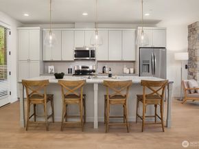 13 160th Place SE, Bothell WA 98012