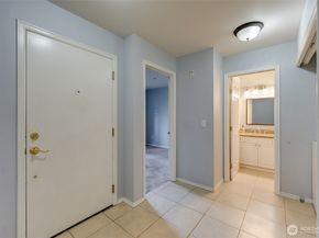 18501 SE Newport Way K245, Issaquah WA 98027