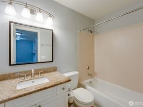 18501 SE Newport Way K245, Issaquah WA 98027