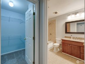 18501 SE Newport Way K245, Issaquah WA 98027