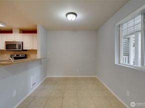 18501 SE Newport Way K245, Issaquah WA 98027