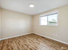 3618 S 243rd Street, Kent WA 98032