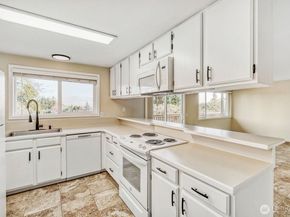 3618 S 243rd Street, Kent WA 98032