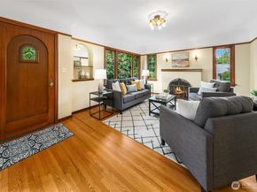 1408 N 48th Street, Seattle WA 98103