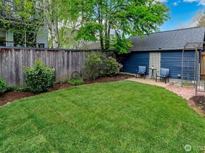 1408 N 48th Street, Seattle WA 98103