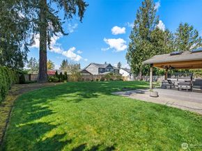 1465 185th Avenue NE, Bellevue WA 98008
