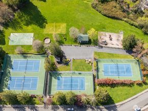 1465 185th Avenue NE, Bellevue WA 98008