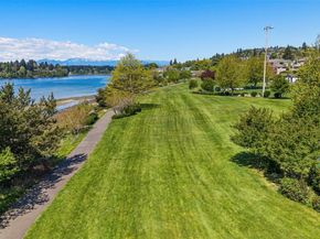 2712 Hefner Avenue, Bremerton WA 98310