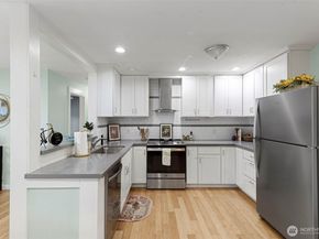 2712 Hefner Avenue, Bremerton WA 98310