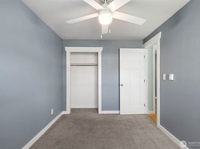 2712 Hefner Avenue, Bremerton WA 98310