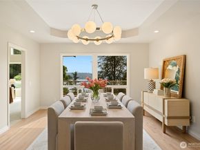 8144 W Mercer Way, Mercer Island WA 98040