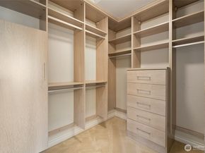 8144 W Mercer Way, Mercer Island WA 98040
