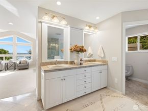 8144 W Mercer Way, Mercer Island WA 98040