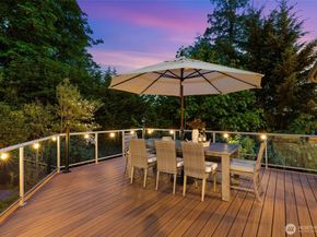 8144 W Mercer Way, Mercer Island WA 98040
