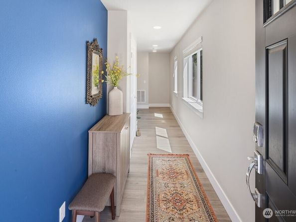 19611 3rd Drive SE 22, Bothell WA 98012