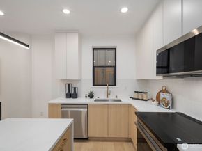 9024 Corliss Avenue N B, Seattle WA 98103