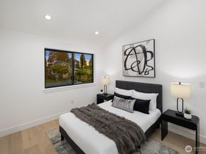 9024 Corliss Avenue N B, Seattle WA 98103