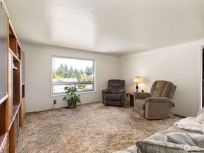 3105 13th Street, Bremerton WA 98312