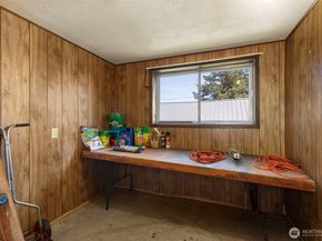 3105 13th Street, Bremerton WA 98312