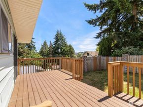 3105 13th Street, Bremerton WA 98312