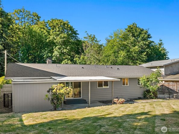 4910 NE 7th Street, Renton WA 98059