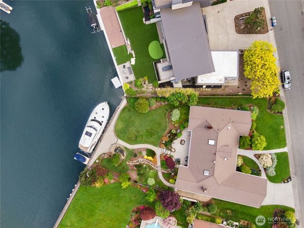 87 Cascade Key, Bellevue WA 98006
