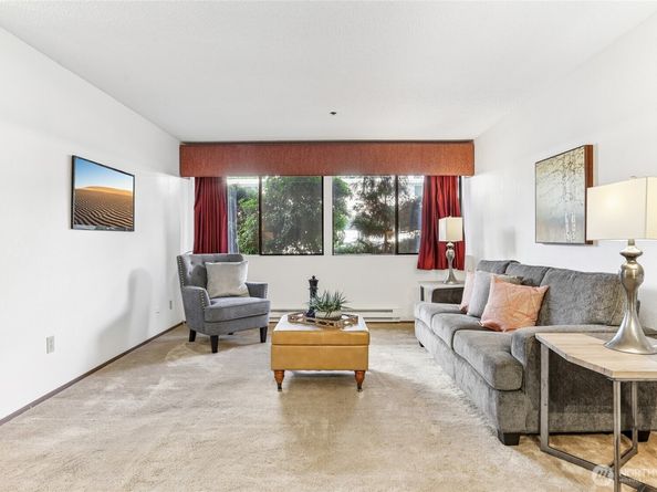 18620 52nd Avenue W 116, Lynnwood WA 98037