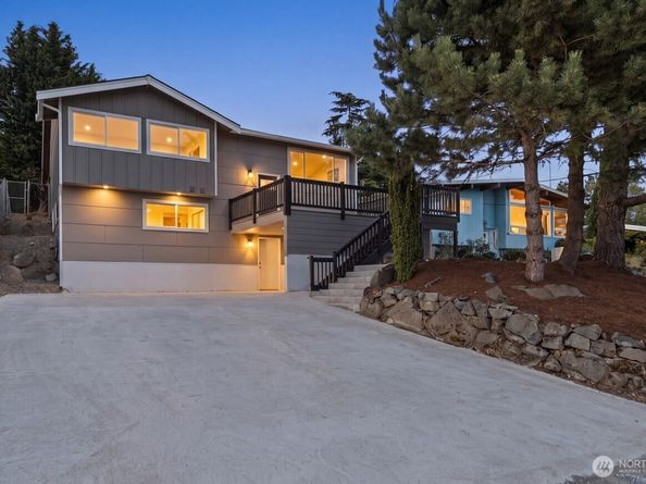 5926 23rd Avenue S, Seattle WA 98108