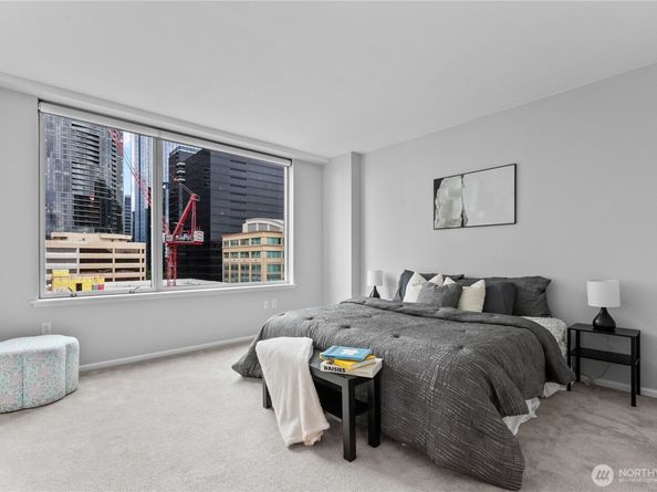 177 NE 107th Avenue 1601, Bellevue WA 98004