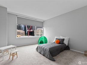 177 NE 107th Avenue 1601, Bellevue WA 98004