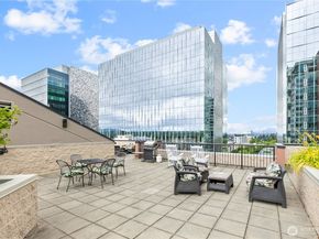 177 NE 107th Avenue 1601, Bellevue WA 98004