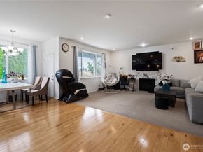709 142nd Pl SW, Lynnwood WA 98087
